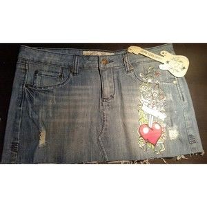 Vanilla Sky Bleeding Heart Distressed Stretch Mini Skirt Juniors Size 7 Fray Hem